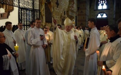 2 LUTEGO – BP WĘTKOWSKI DO OSÓB ŻYCIA KONSEKROWANEGO: WASZĄ SZCZEGÓLNĄ MISJĄ JEST MODLITWA ZA ŚWIAT I KOŚCIÓŁ